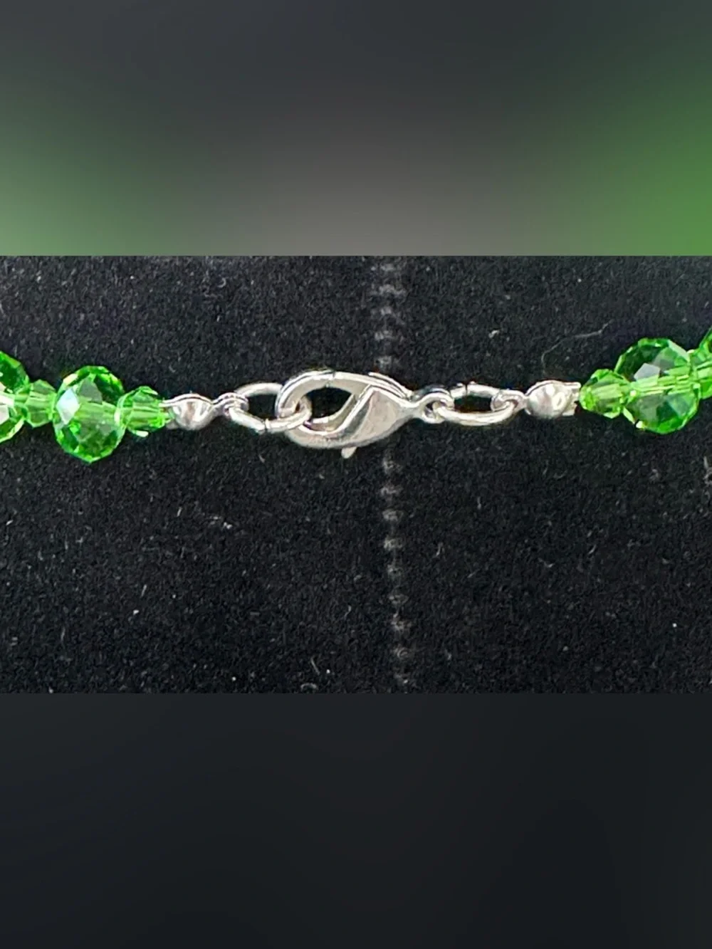 Emerald Green Faceted Crystal Glass Necklace Vintage Czech Style Statement